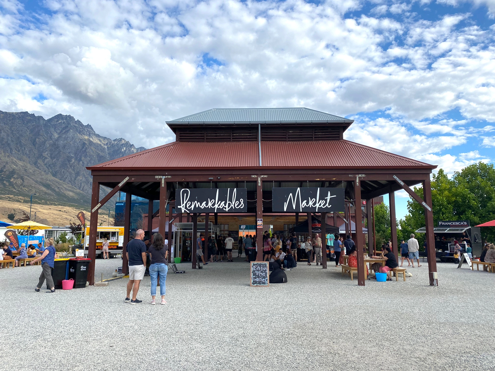 Remarkables twilight market front